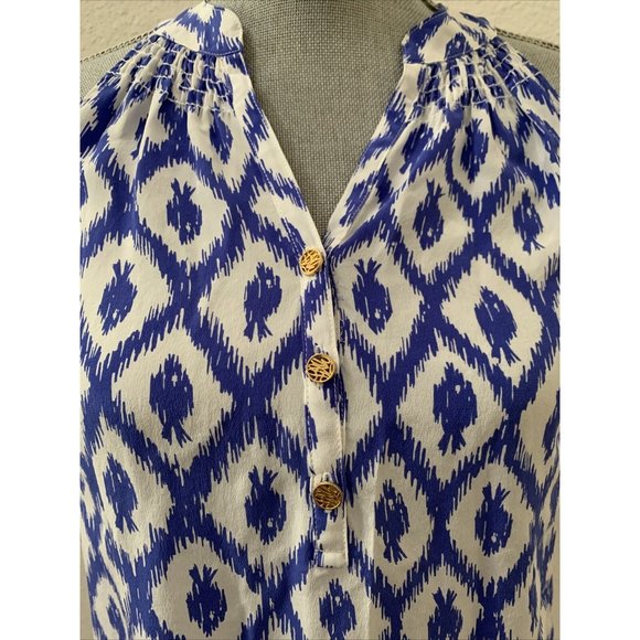 Lilly Pulitzer 100% Silk Top XXS Blue White Sleeveless Beautiful Buttons RARE - Picture 2 of 7